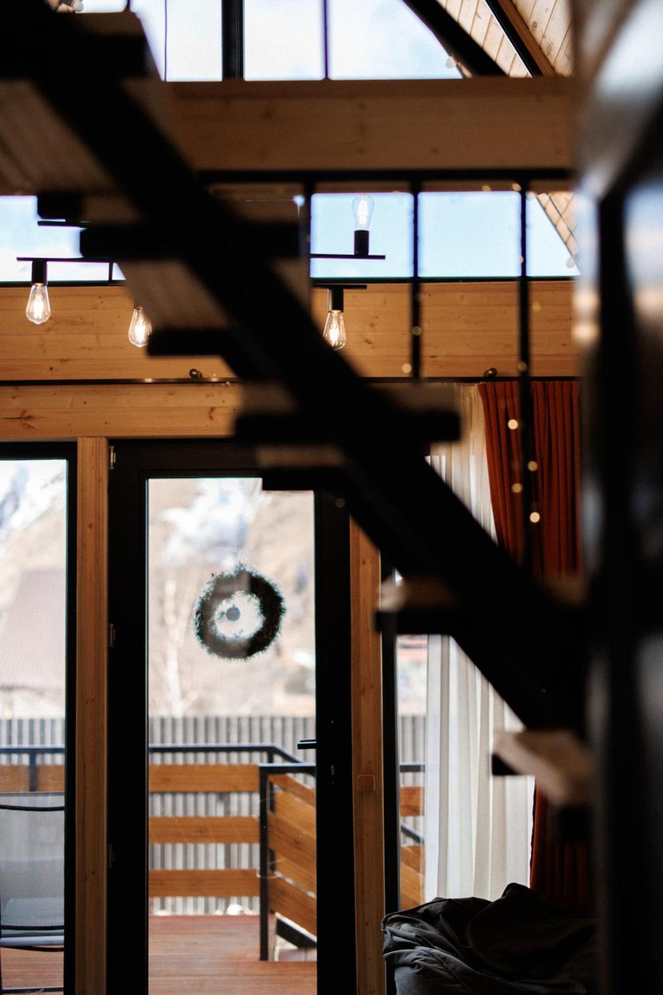 Smart Via Kazbegi Villa Екстериор снимка